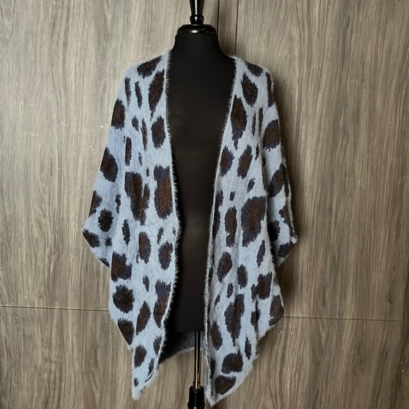 Umgee Cardigan Sweater Kimono - Picture 2 of 9